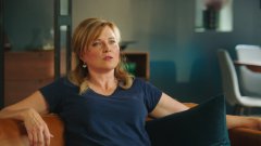 extant_MyLifeIsMurder_2x02-OceansApart_00030