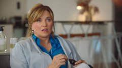 extant_MyLifeIsMurder_2x02-OceansApart_00089