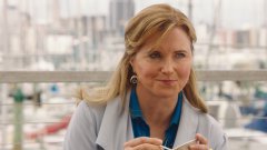 extant_MyLifeIsMurder_2x02-OceansApart_00094