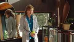 extant_MyLifeIsMurder_2x02-OceansApart_00105