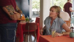 extant_MyLifeIsMurder_2x02-OceansApart_00190