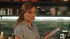 extant_MyLifeIsMurder_2x02-OceansApart_00214