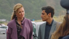 extant_MyLifeIsMurder_2x02-OceansApart_00236
