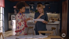 extant_MyLifeIsMurder_1x02-TheLockedRoom_0074