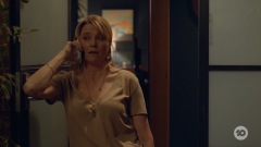 extant_MyLifeIsMurder_1x02-TheLockedRoom_0134