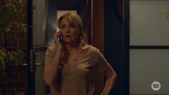 extant_MyLifeIsMurder_1x02-TheLockedRoom_0136