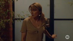 extant_MyLifeIsMurder_1x02-TheLockedRoom_0139