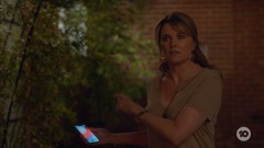 extant_MyLifeIsMurder_1x02-TheLockedRoom_0140