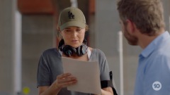 extant_MyLifeIsMurder_1x02-TheLockedRoom_0144