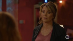 extant_MyLifeIsMurder_1x02-TheLockedRoom_0196