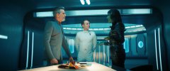 extant_StarTrek_DSC_3x12-ThereIsATide_0457